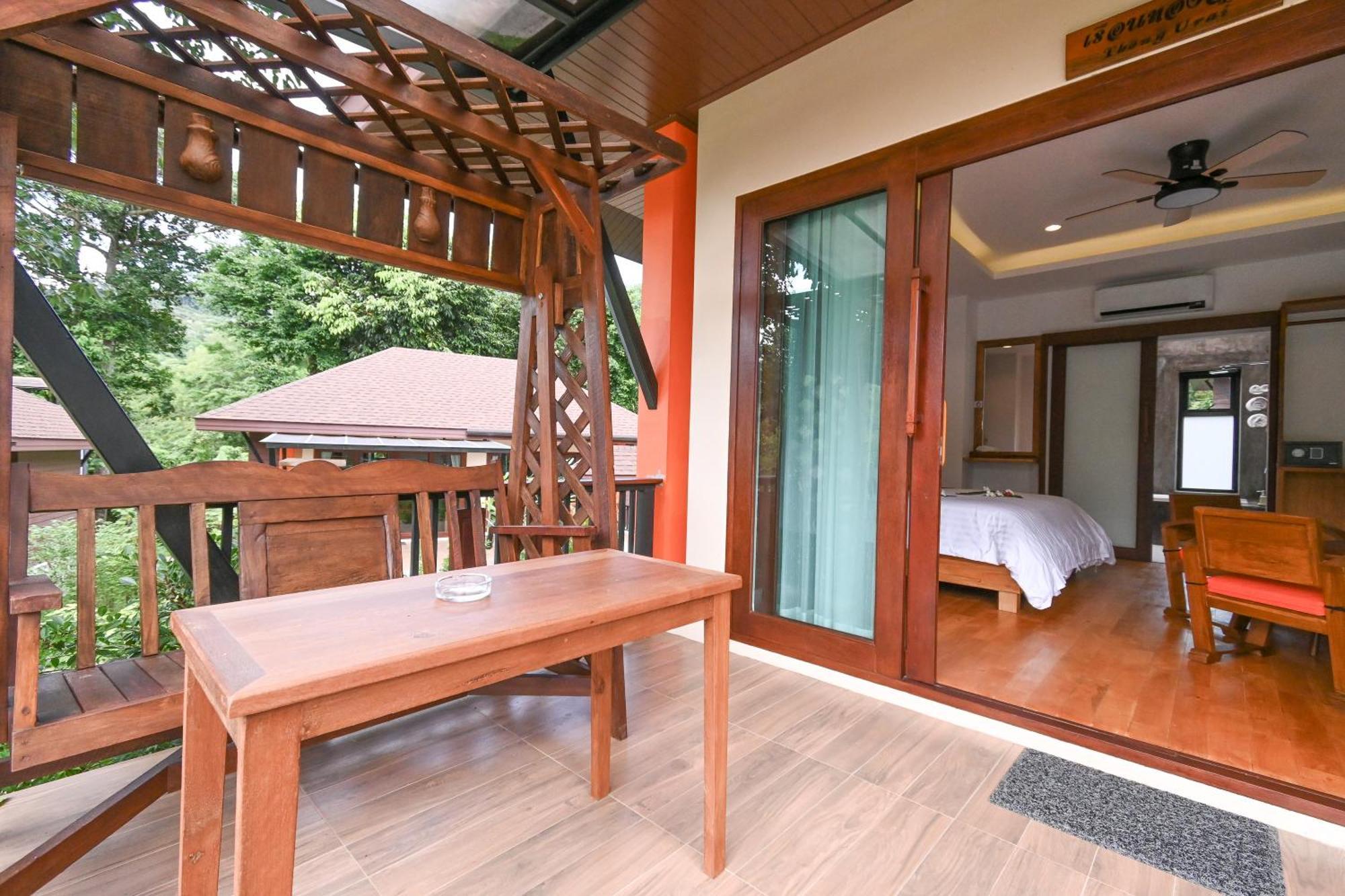 ホテル Cascade Tara Na Mueang 部屋 写真